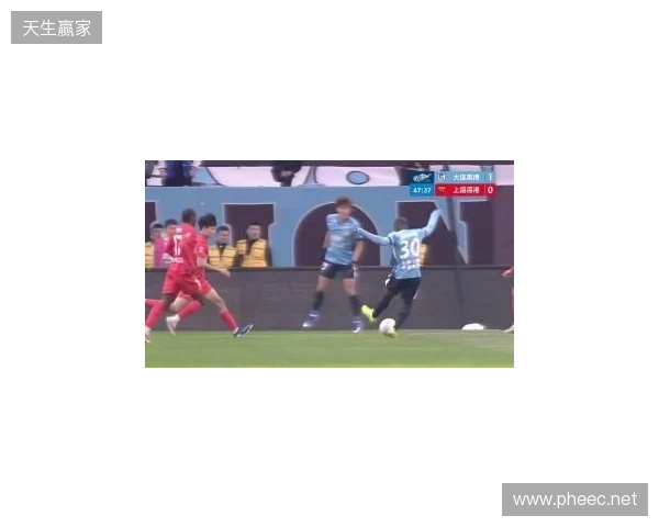 前3轮2负!海港0-1送英博赛季首胜 马莱莱助攻阿奇姆彭制胜 前3轮2负!海港0-1送英博赛季首胜 马莱莱助攻阿奇姆彭制胜